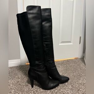 Guess Boots size 7.5